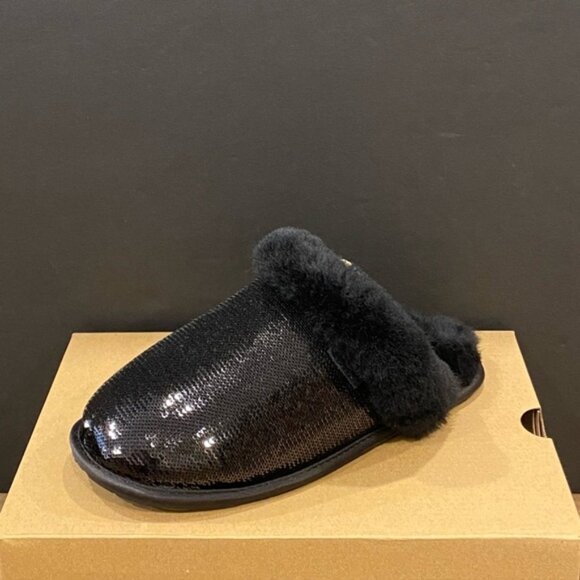 New UGG Women's Scuffette II Mirror Ball Black Slip On Slippers Shoes Flats - Picture 1 of 4